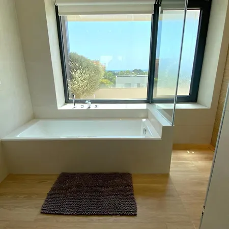 Villa Agua Marina Nueva Del 2024 Diseno A 15 Minutos Andando De La Playa Moderna Comoda Tranquila Sitges